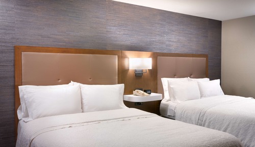 Room, 2 Queen Beds, Accessible, Non Smoking
