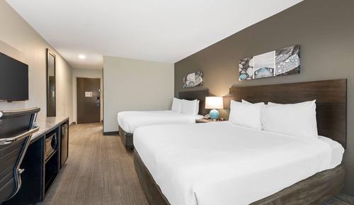 Room, 2 Queen Beds, Transfer Shower, Non Smoking