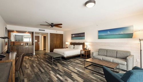 Suite (The Commodore Suite)