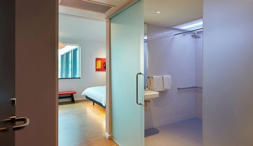 Room, 1 King Bed, Mobility Accessible