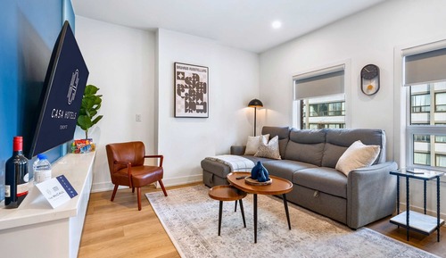 Studio (3 Bedrooms)