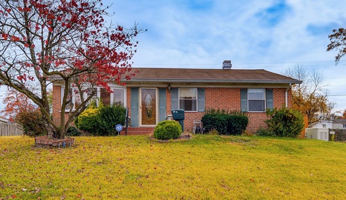 House (3 Bedrooms)