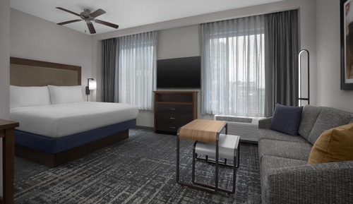 Studio Suite, 1 King Bed, Non Smoking