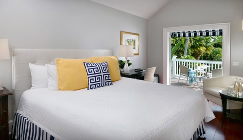 Classic Room, Poolside