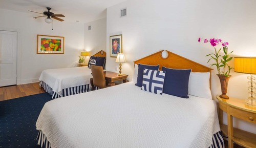 Deluxe Room, Multiple Beds
