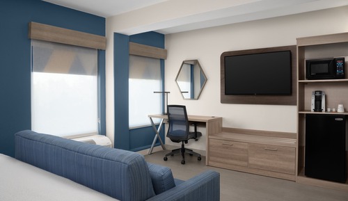 Standard Room, 1 King Bed (Extra Floor Space)