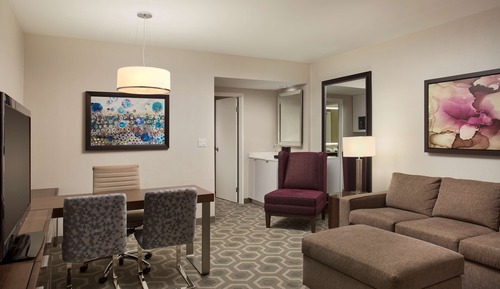 Suite, 2 Queen Beds, Accessible, Bathtub
