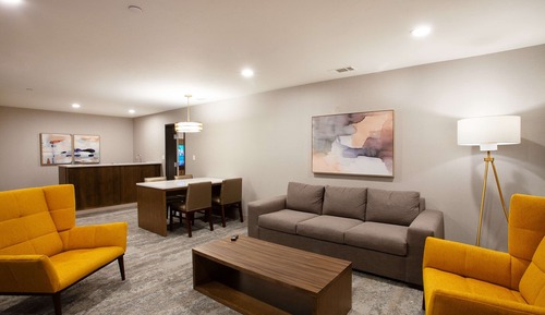 Suite, Multiple Beds, Non Smoking, Jetted Tub (Living Room;with Sofabed)