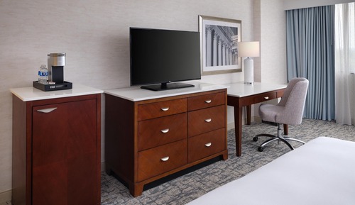 Room, 1 King Bed, City View