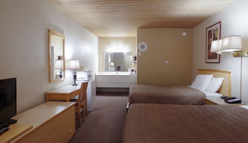 Room, 2 Queen Beds, Non Smoking