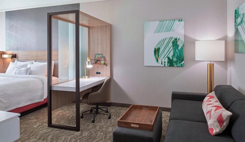 Suite, Multiple Beds, Roll-in Shower