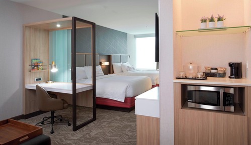 Suite, Multiple Beds, Accessible Bathtub