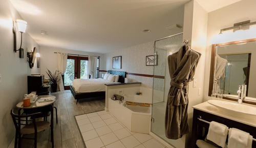 Executive Studio Suite