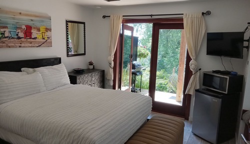 Junior Studio Suite