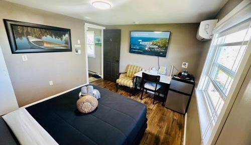 Double Room with Shared Bathroom