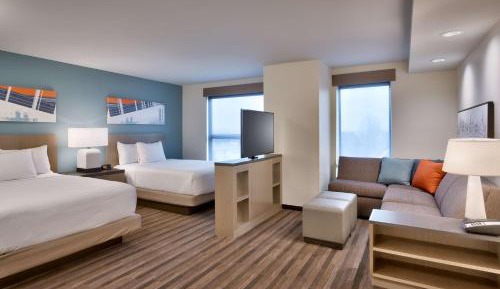Studio Suite with Two Queen Beds, Sofa Bed and Kitchen