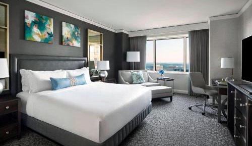 Guest Room with King Bed