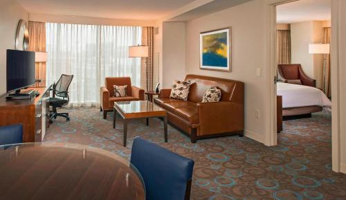 One Bedroom Suite 