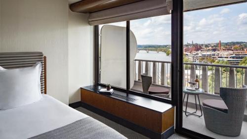 Premier Double with Balcony and River view 
