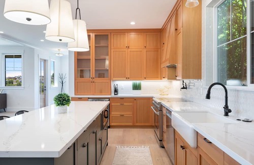 Southeast Magnolia House | 6-Bedroom Magnolia Luxury Home with Stunning Puget Sound Views, Chef’s Kitchen