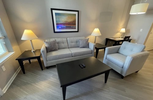 Polaris Apartment | HOT Spot! Polaris! Great for interns and business travelers!